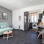 Large & Quiet 1 Bdr At Port *