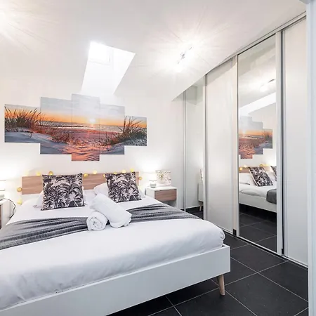 Large & Quiet 1 Bdr At Port *