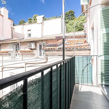 Large & Quiet 1 Bdr At Port *